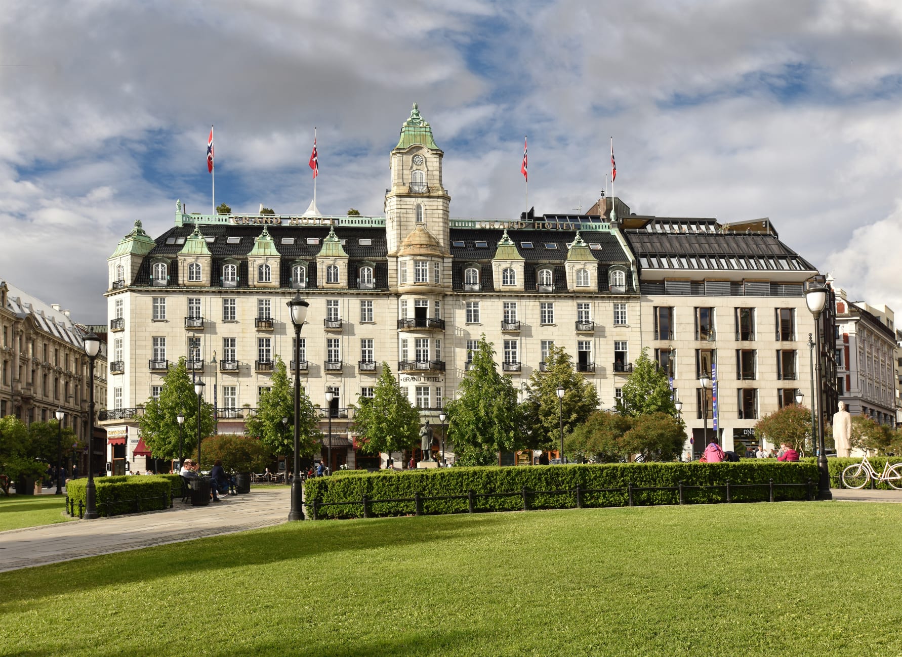 Grand Hotel