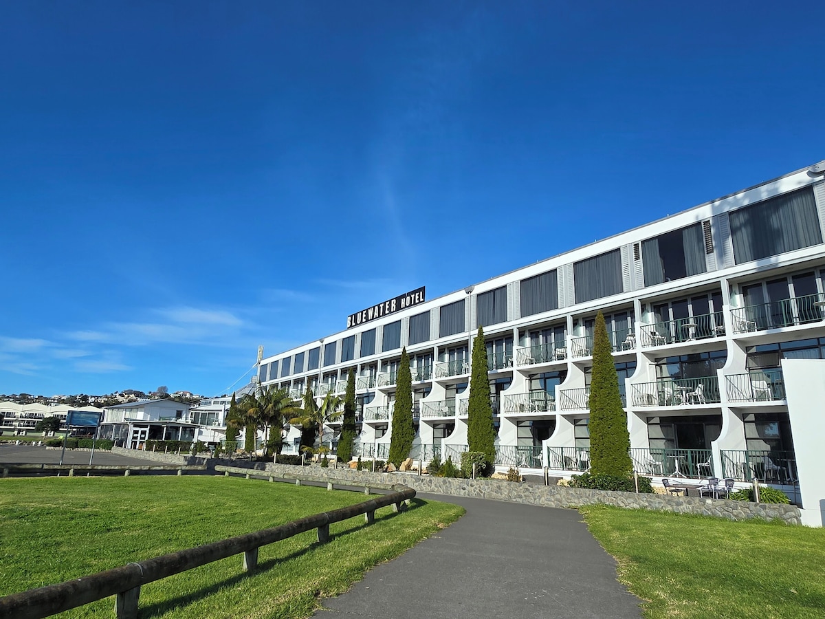 Bluewater Hotel