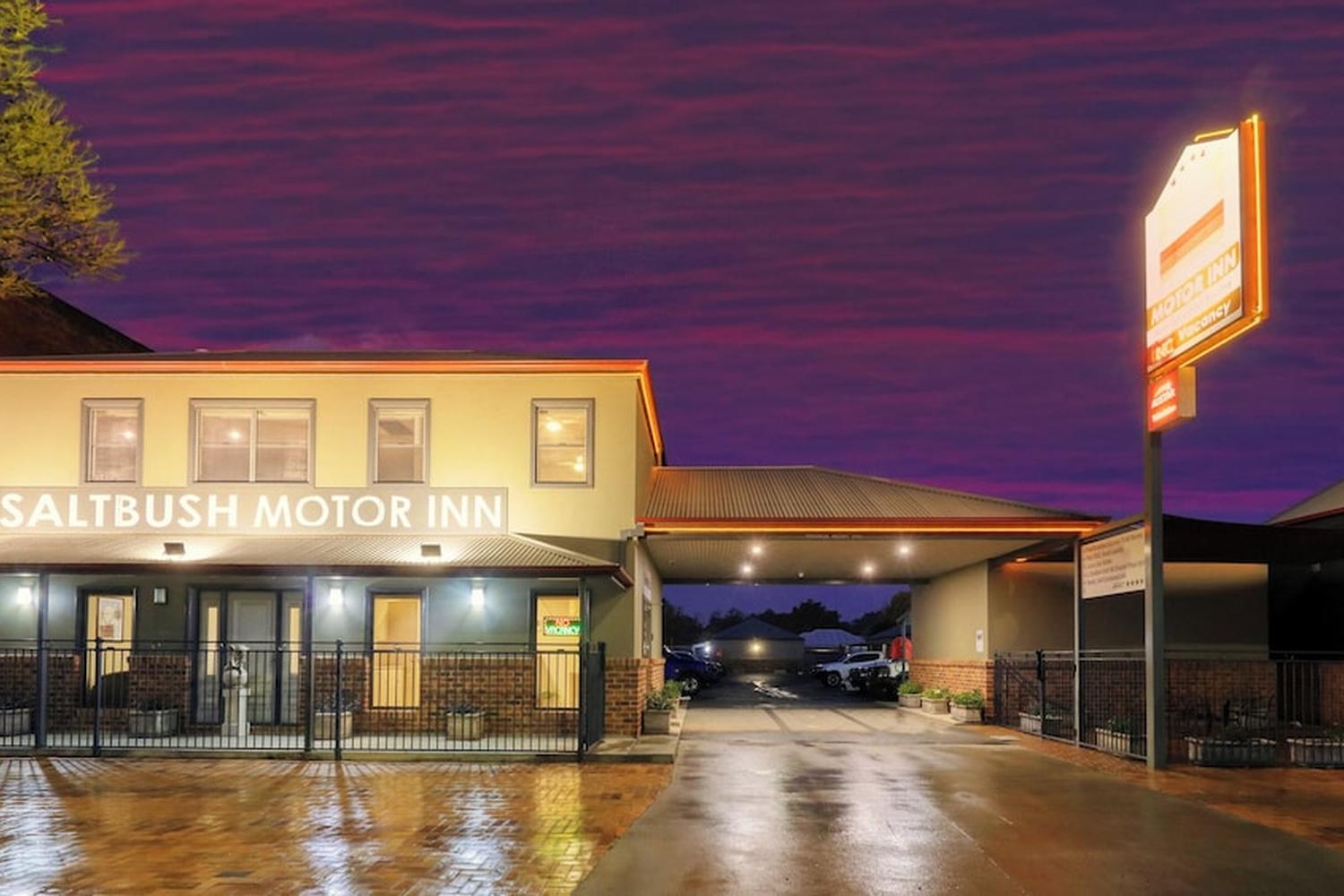 Saltbush Motor Inn